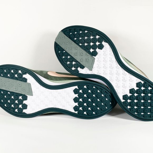 Nike Wmns Zoom Pegasus 35 Turbo Mica Green Light - Picture 4 of 10